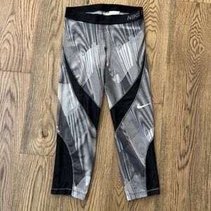 Nike Pro leggings